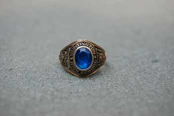 class rings found