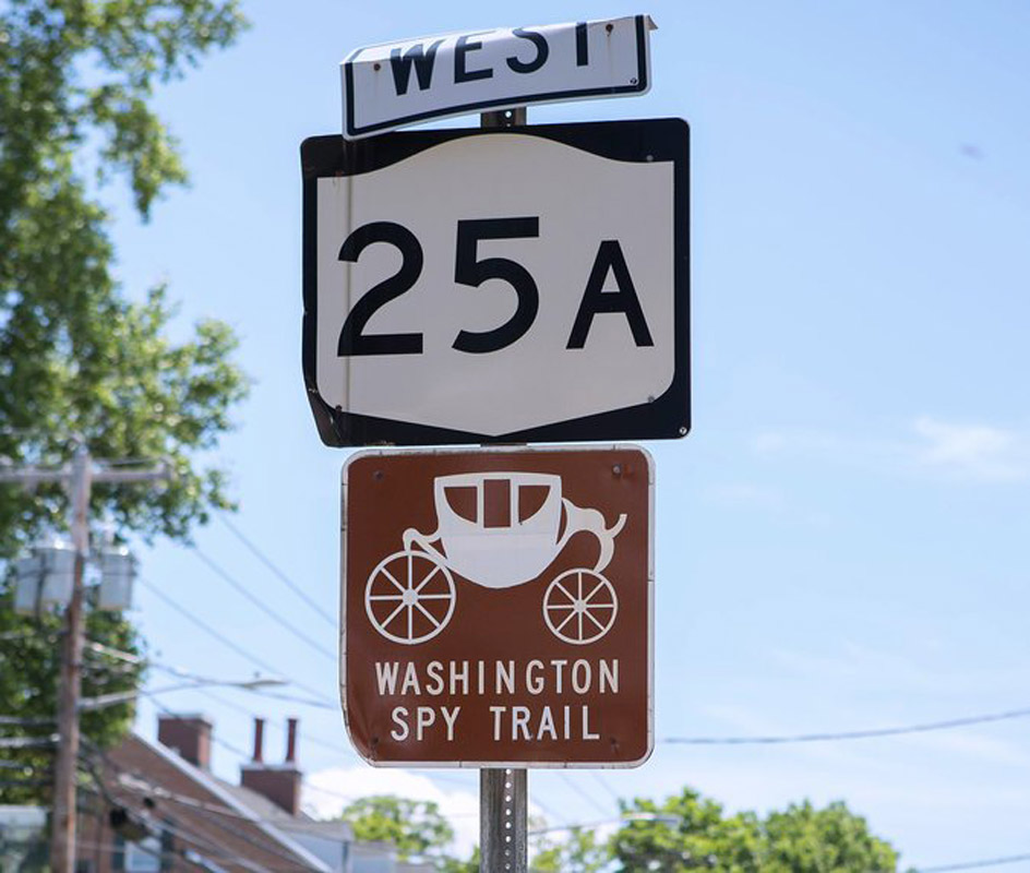 Washington's Spy Trail was the focused of a day of exploring by three Huntington teachers.