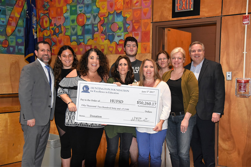 Huntington Foundation and district officials