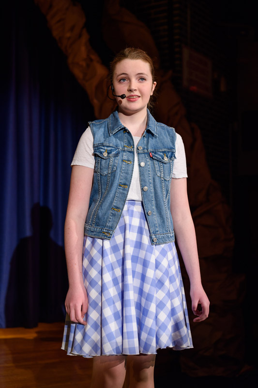 Finley drama club's production of Oz 