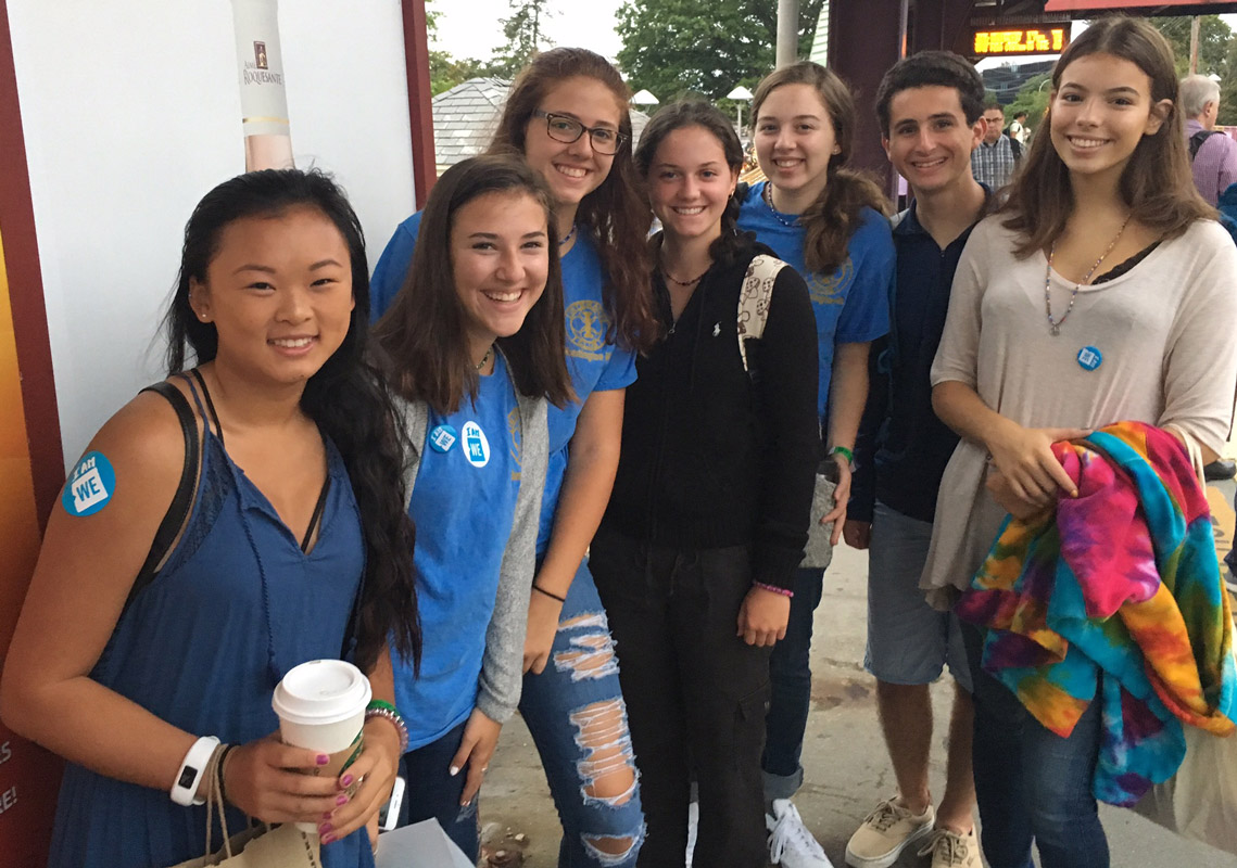 Huntington Interact club members attended WE Day UN 