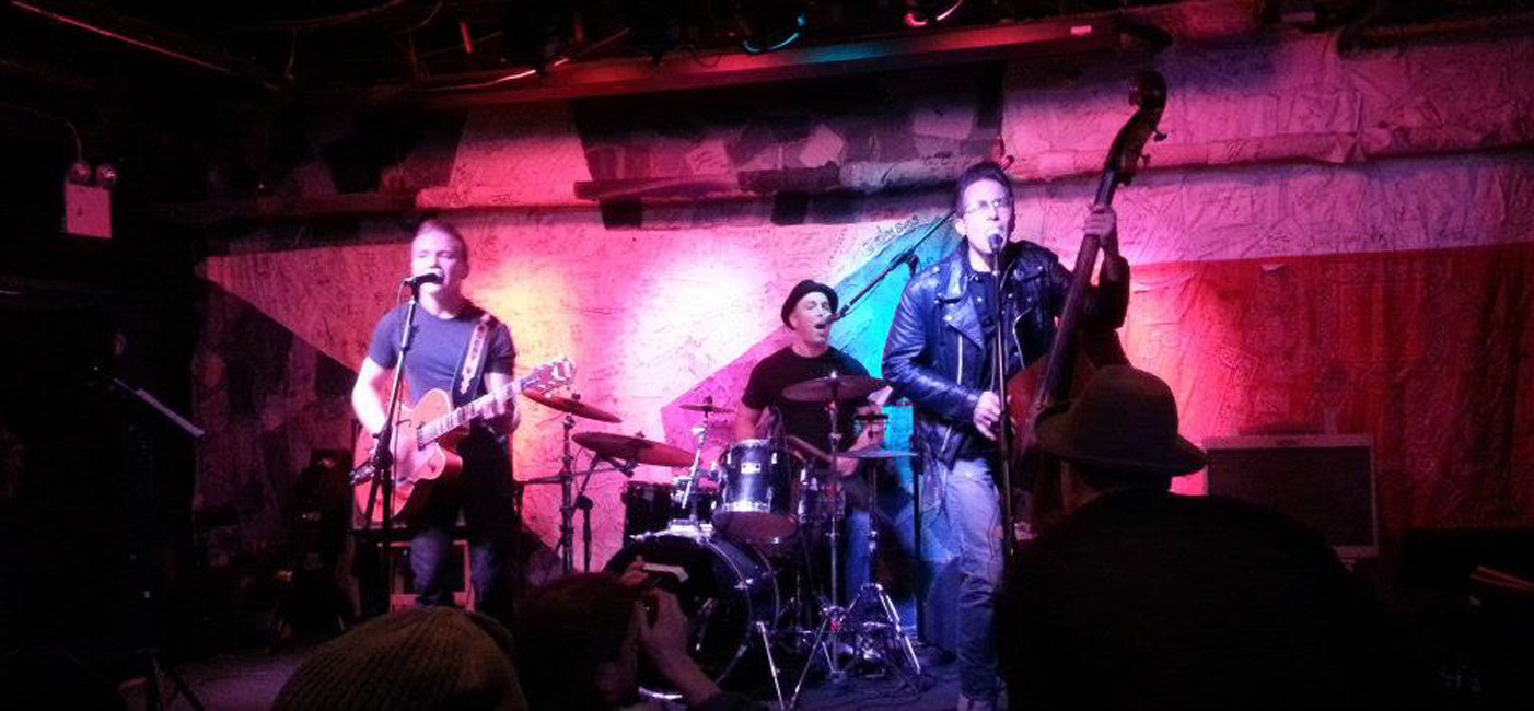 Peter Crugnale rocks out