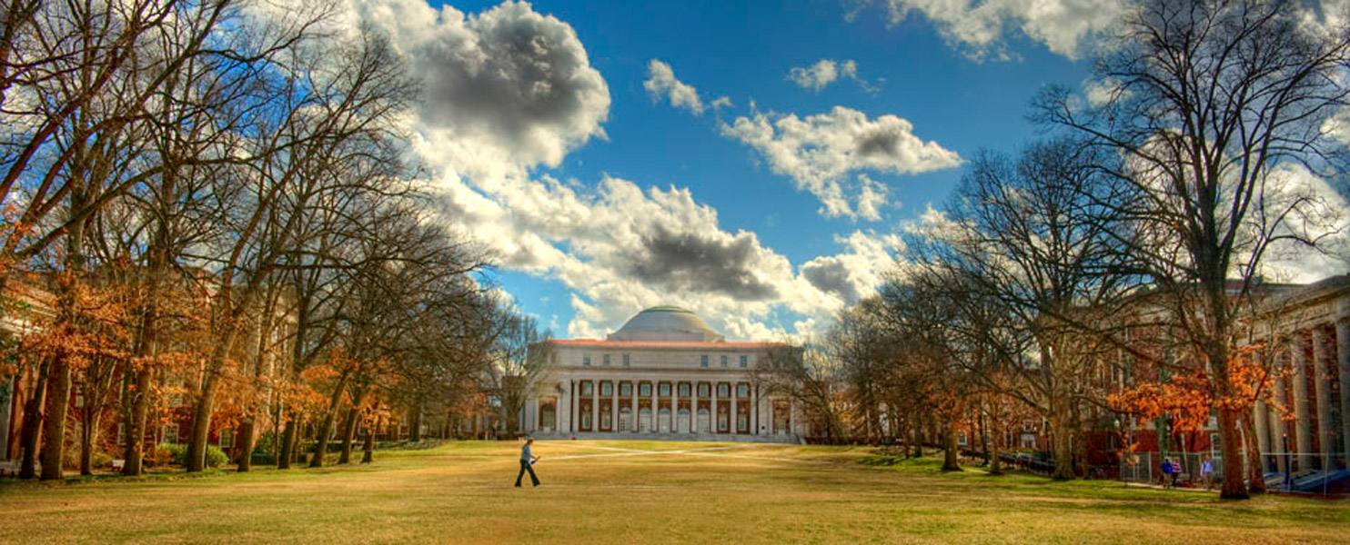 Vanderbilt University is located in Nashville, Tennessee.