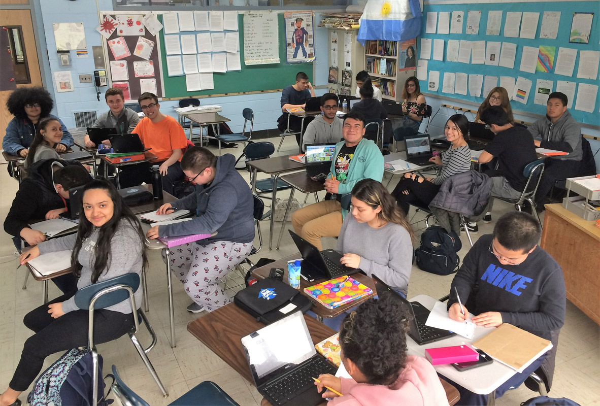 Huntington teacher Mercy Pena's eighth period students.