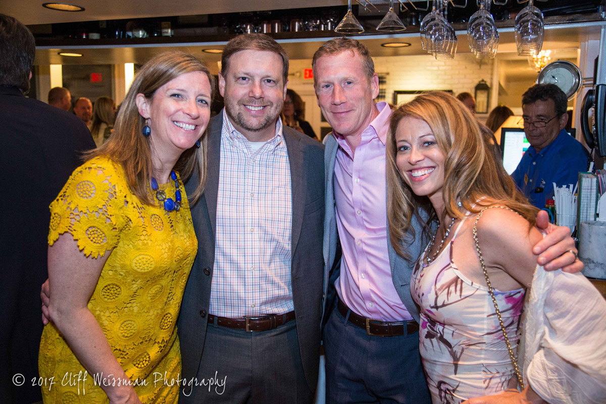 The event always draws a lively crowd to the Bay Club. (Cliff Weissman photo.)