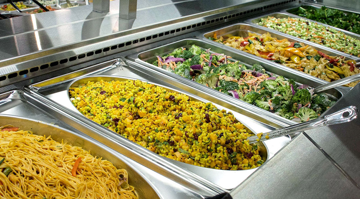 Huntington UFSD is striving to serve fresh foods to students for breakfast and lunch