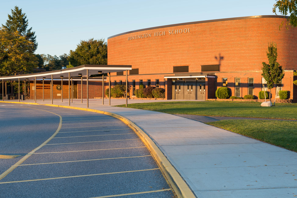 Huntington High School's Class of 2018 distinguished itself academically. (Darin Reed photo)