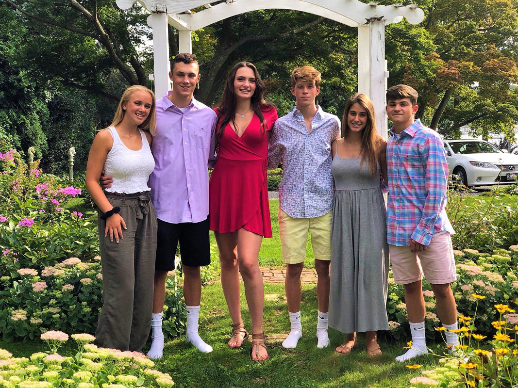 Steli Vlahos (second from right) with her friends.