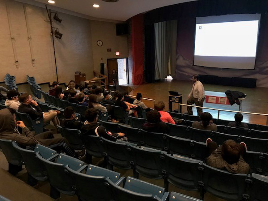 Matthew Emigholz. of the US Army Corps of Engineers spoke at the Finley Career Cafe.