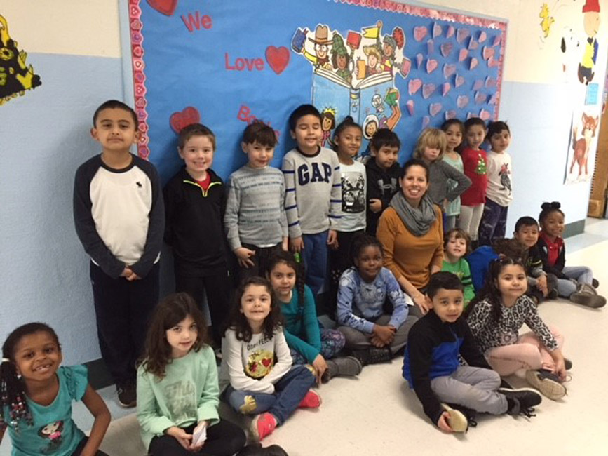 Flower Hill School first graders in the dual language program.