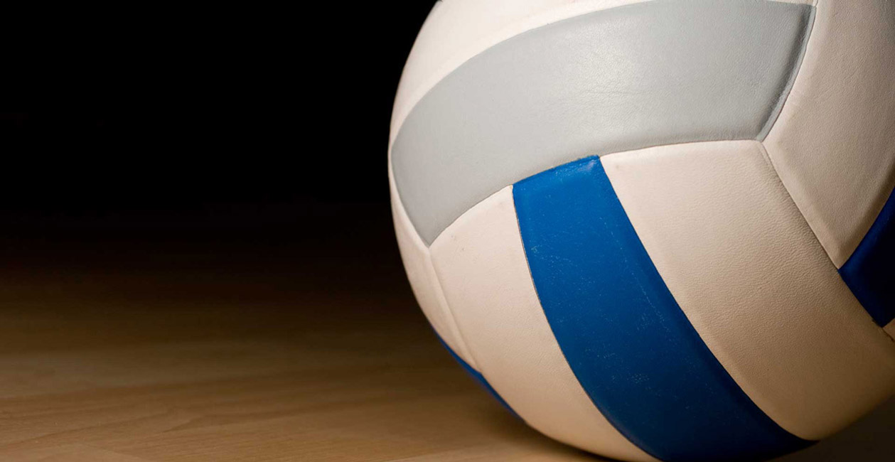 The Finley girls' volleyball team lost four matches by 3-2 scores.
