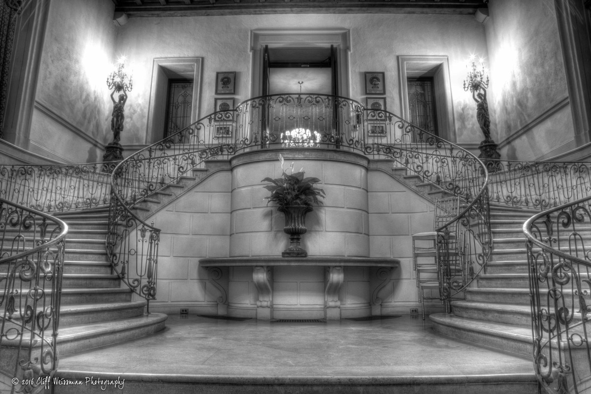 The Huntington Foundation will hold its 2018 gala at OHEKA Castle on March 15. 
