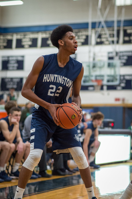 Senior Mekhi Harvey is one of Huntington's top players. (Darin Reed photo.)