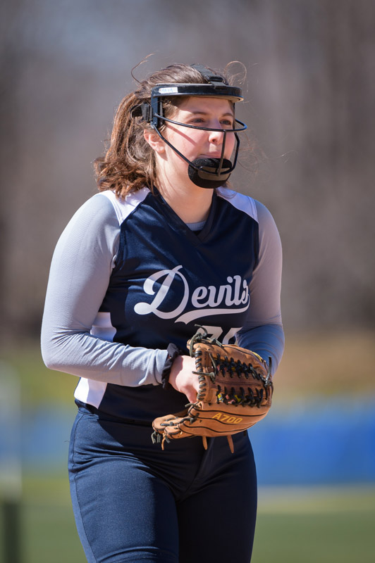 Huntington's star pitcher Maya DelGiudice. (Darin Reed photo.)