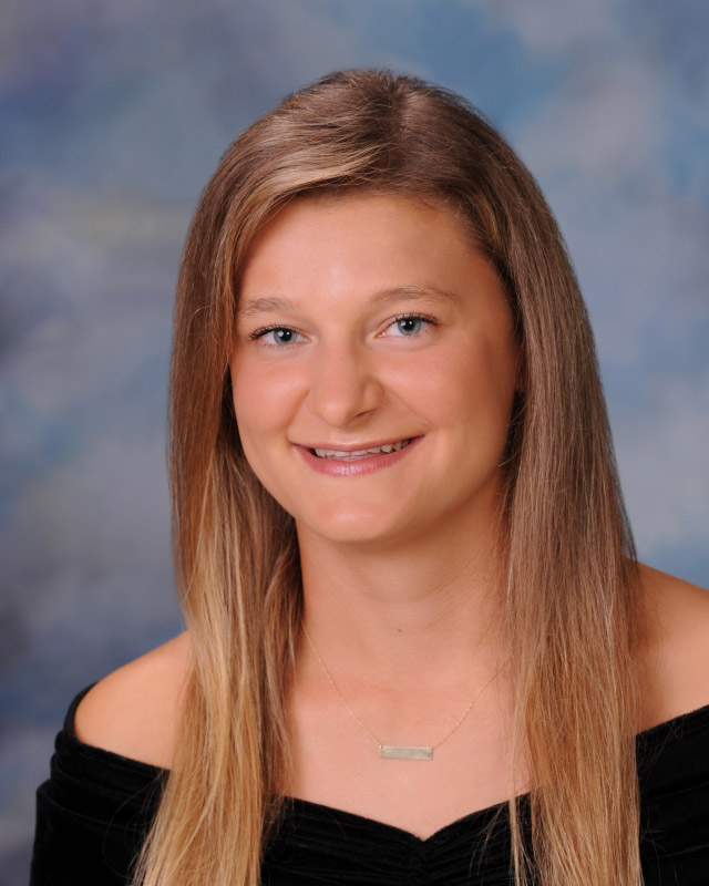 Niamh Condon is a 2018 Huntington High School PTSA scholarship recipient.