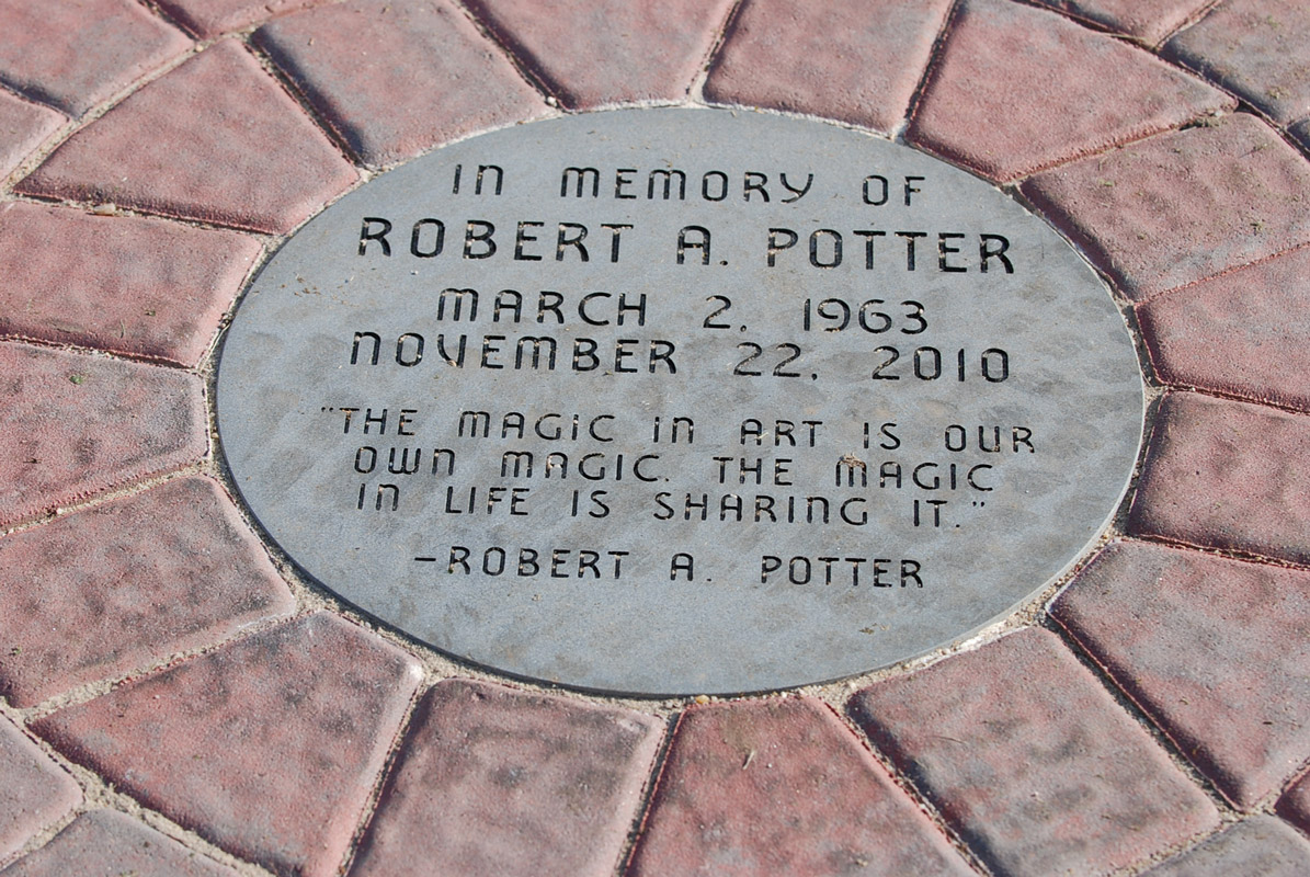 The Robert Potter Memorial outside of Huntington High School 