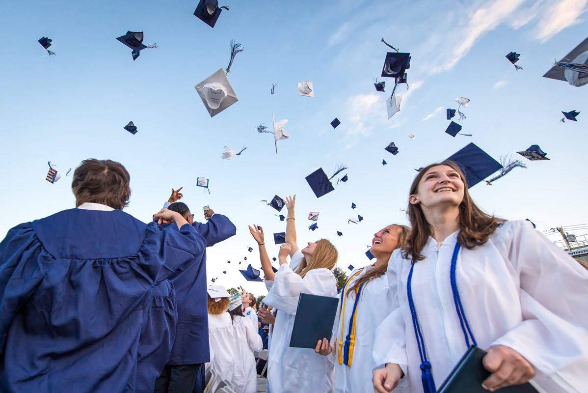 Huntington High School has more than 50,000 alums. (Darin Reed photo.)