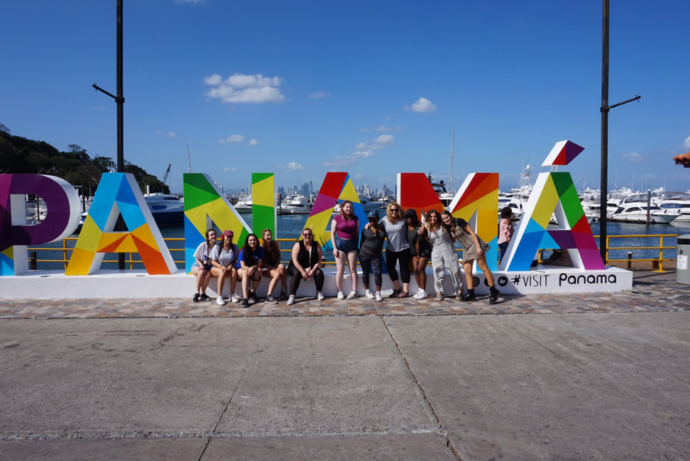 The mid-winter vacation trip to Panama provided the traveling party with lots of memories (2)