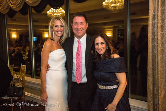 Jarrett Stein with Gala Chair Kimberley Steinberg and HFEE President Alice Marie Rorke. (Cliff Weissman photo.)