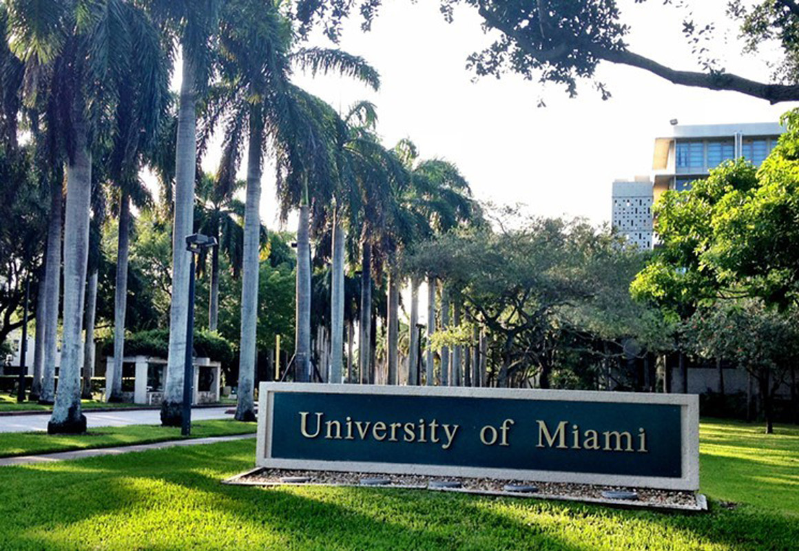 Huntington senior Casey Moskowitz is headed to the University of Miami.