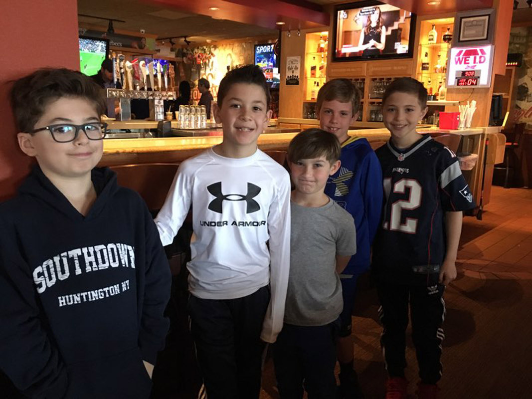The Southdown School community turned out for the PTA's annual pancake breakfast at Applebee's.