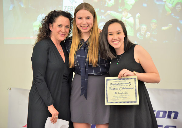 Advisor's Award recipient Jennifer Low with Jennifer Mosden and Lindsay Saginaw.