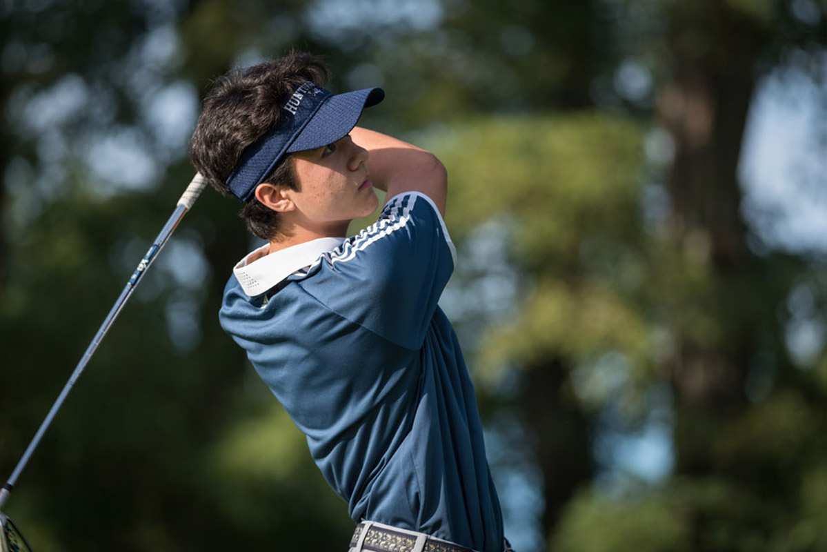 Kyle Chin has been a Blue Devil varsity golf team member for many years. (Darin Reed photo.)