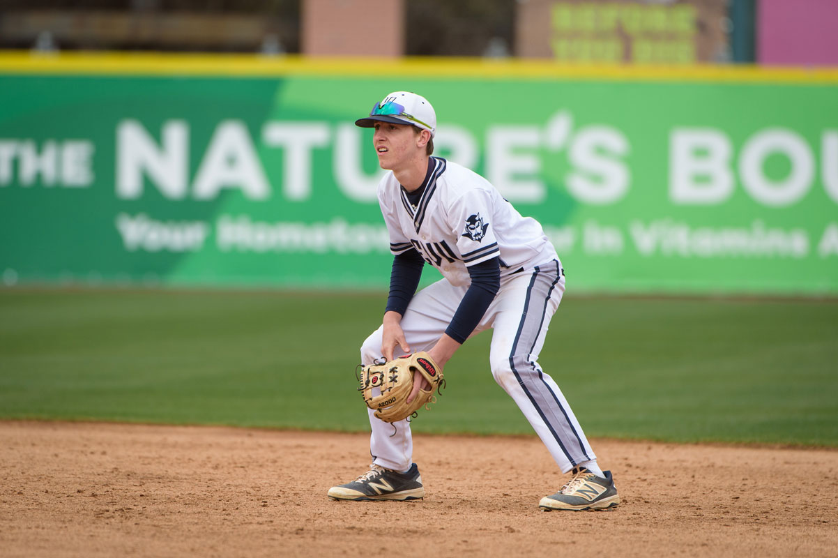 Justin Italiano in the field for the Huntington baseball team. (Darin Reed photo.) 
