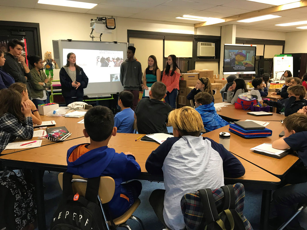 Woodhull SEARCH students were visited by Huntington High School National History Day club officers (3)