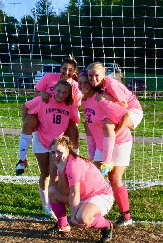 Lena Annunziata (back left) and some of her soccer teammates.