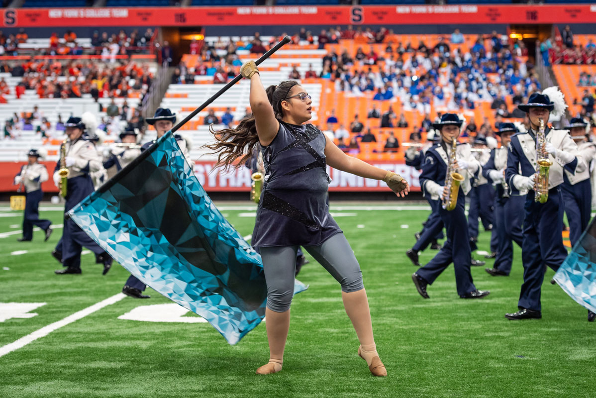 The band's color guard unit once again sparkled. (Darin Reed photo.)