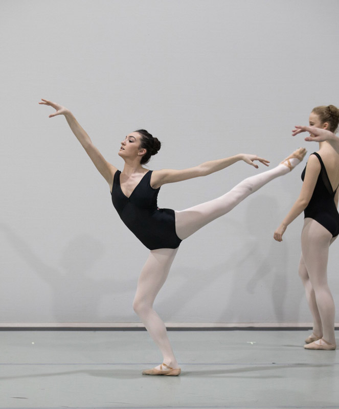 Madison Buchholtz was named a LI Arts Alliance Scholar Artist in dance.