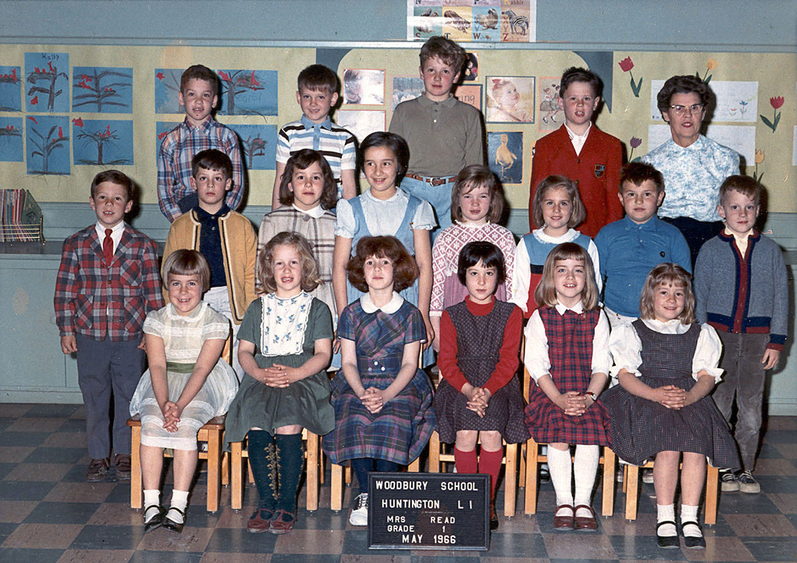 A Woodbury Avenue School  first grade class in 1966.