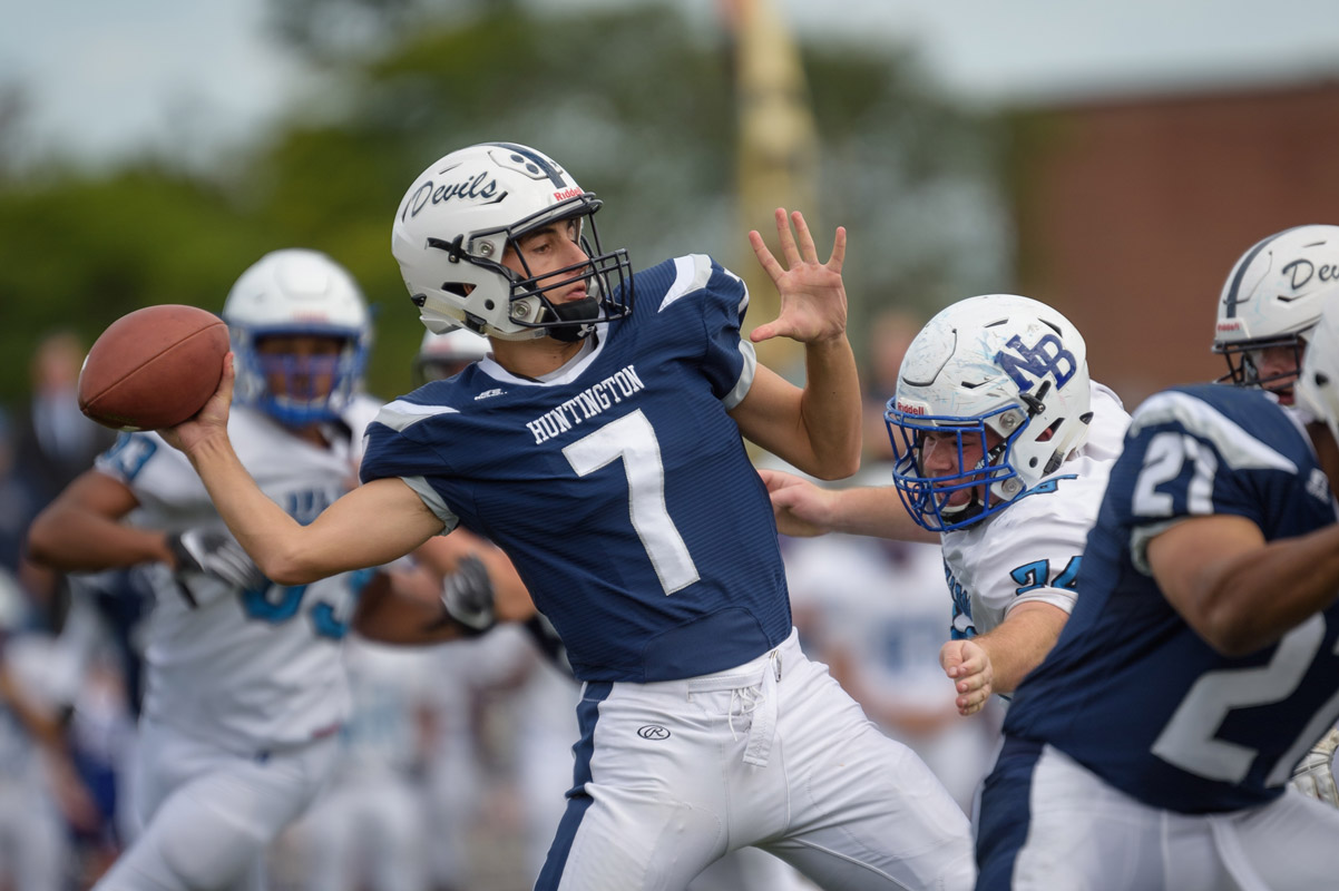 Quarterback JP Paci will lead Huntington into battle on Saturday. (Darin Reed photo.)