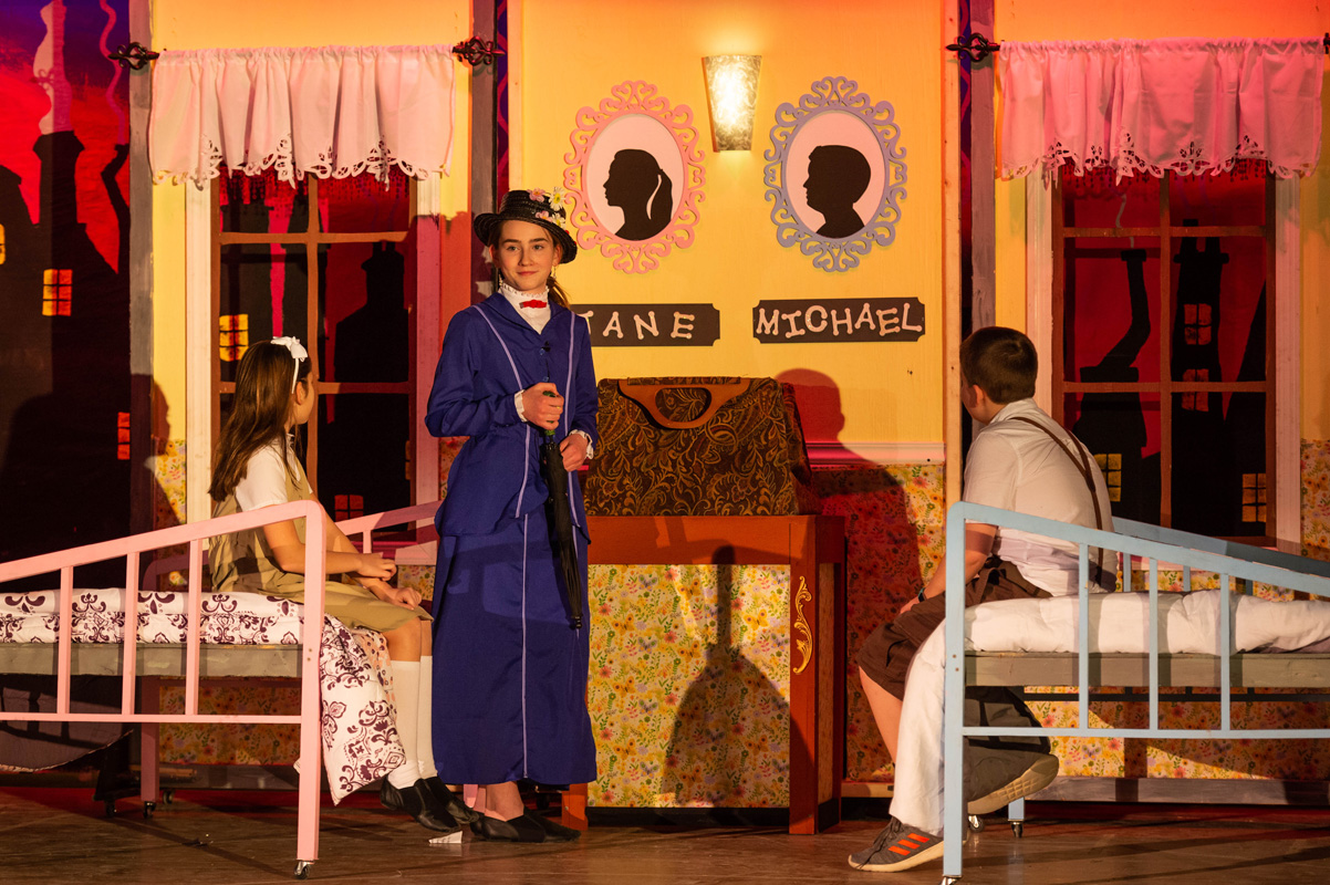 Fourth Drama Club image