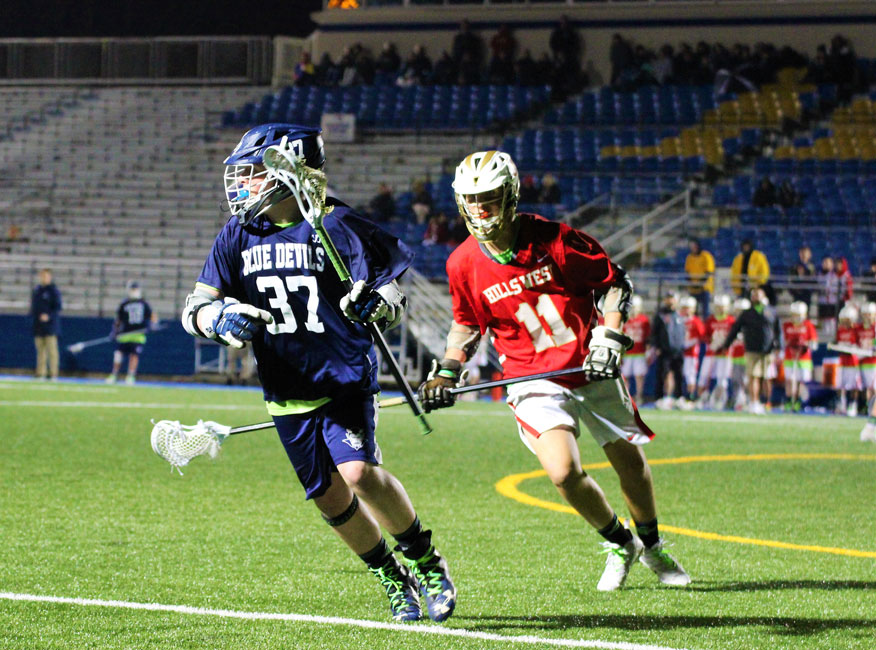 Robbie Smith scored four goals for Huntington. (Erik Krisch photo.)