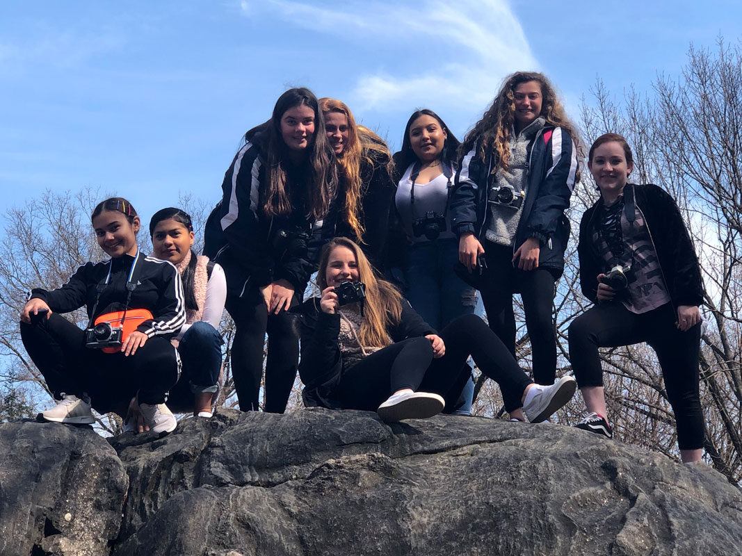 Huntington High School photographers explored Manhattan for documentary images one recent day.
