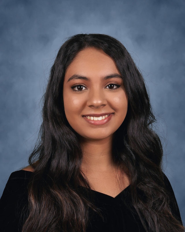  Huntington Class of 2019 member Sarah Dabydeen plans to study biology at Nova Southeastern University. 