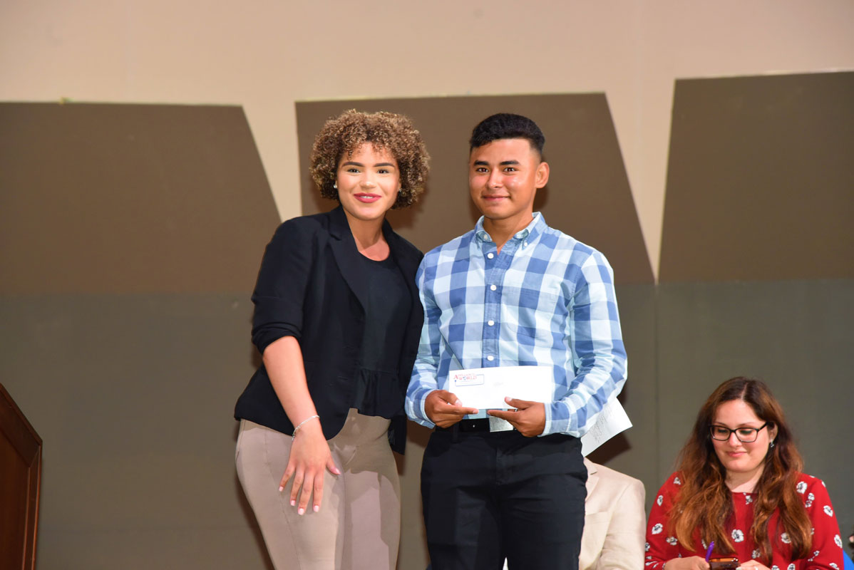 Appliance World's DeAnna Meringolo with scholarship recipient Edgar Rivas Lizama 
