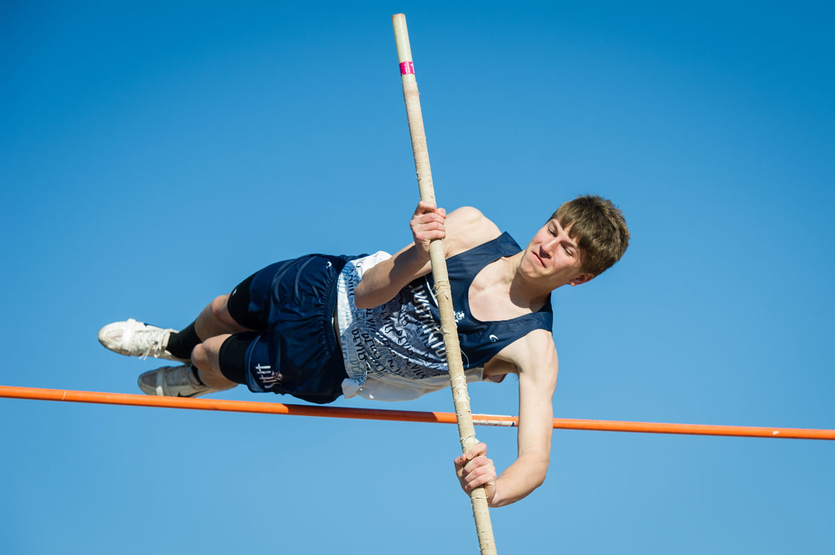 Huntington Class of 2015 member Joe Saginaw was a great pole vaulter with the Blue Devils. (Darin Reed photo (3)
