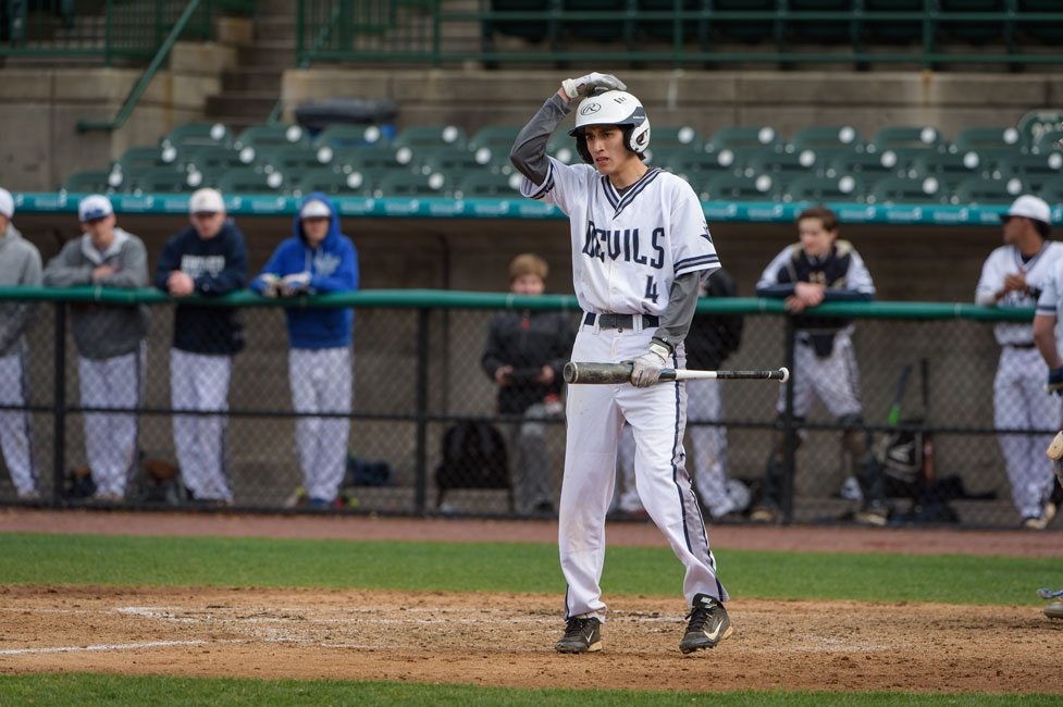 Jason Mora digs in at the plate for Huntington. (Darin Reed photo.)
