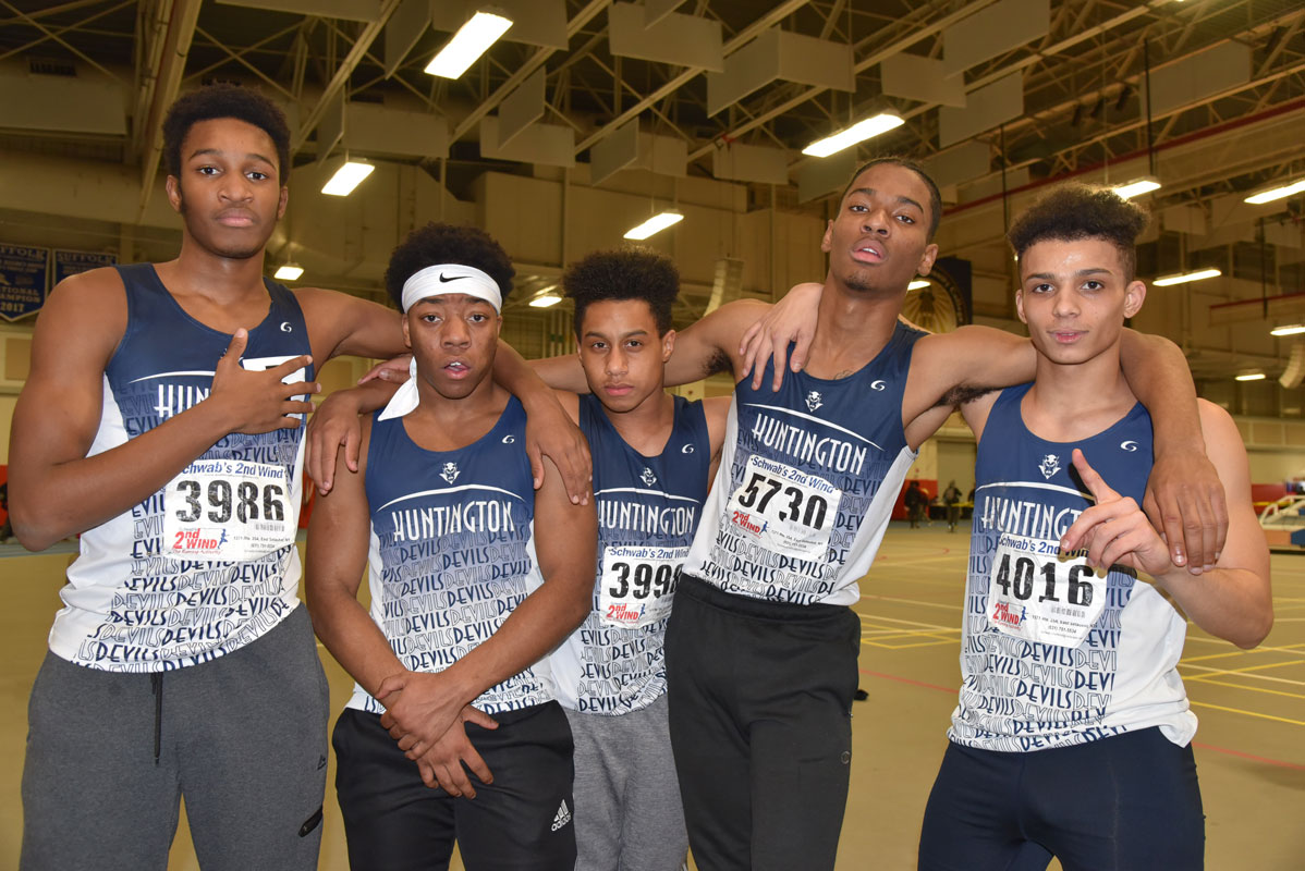 The Blue Devil boys' track 4x200m relay is headed to the New York State championships