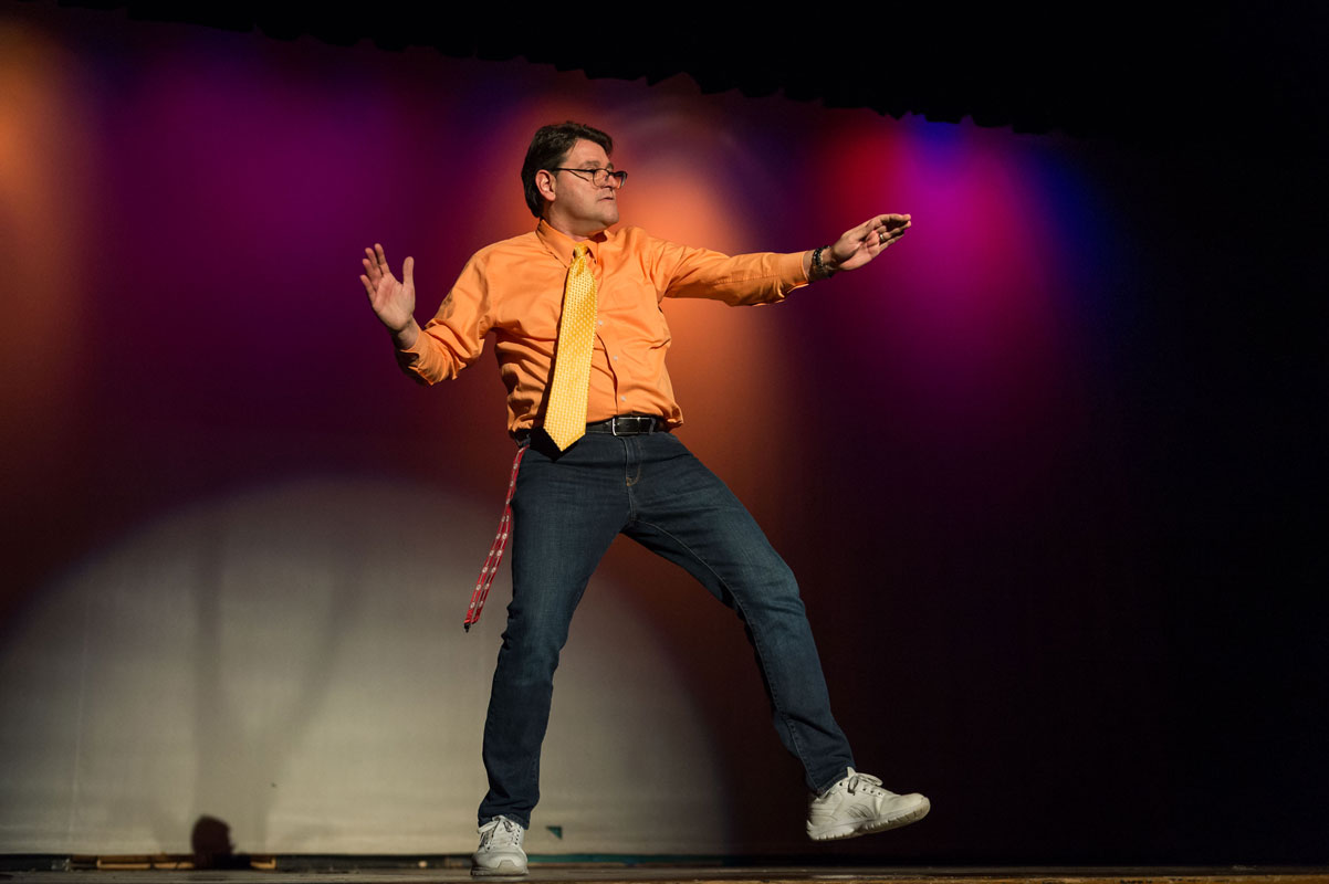 Teacher Mike Schwendemann will once again be the master of ceremonies. (Darin Reed photo