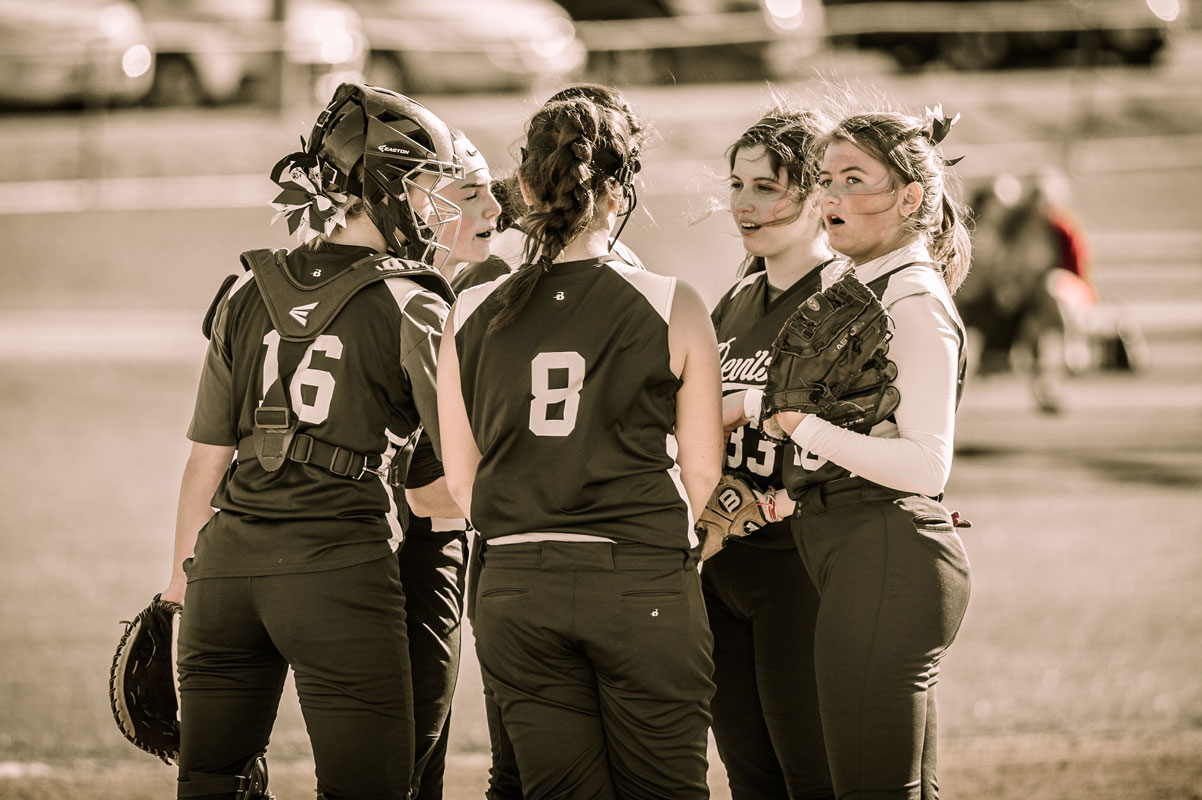 The Huntington girls' softball program is looking for more players to join the fun. (Darin Reed photo.)