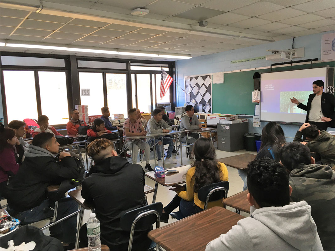 Alum Lenni Joya made presentations to Huntington High School English Language Learners.