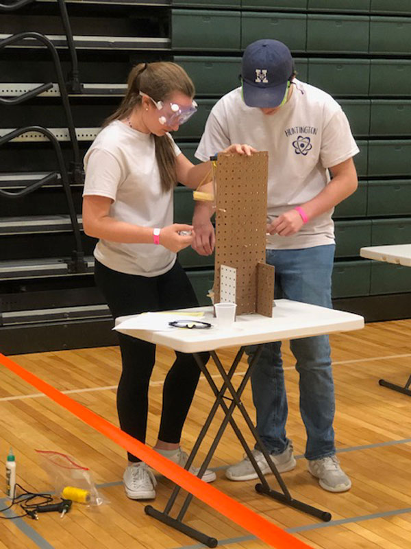 Huntington Science Olympians medaled in nine separate events