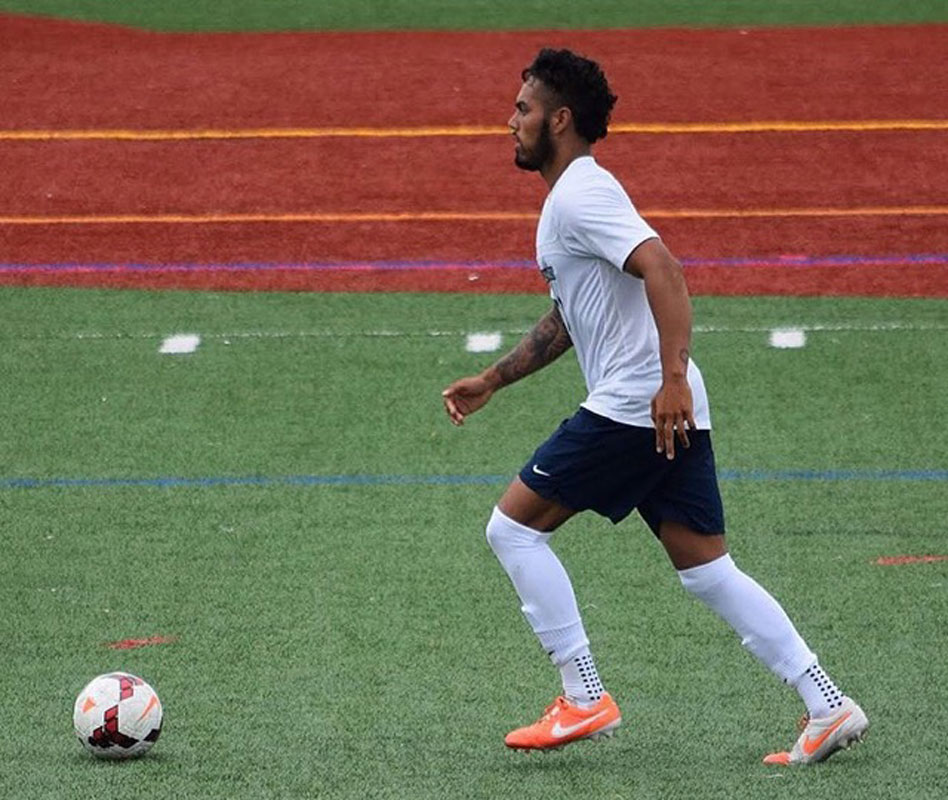 Huntington alum Adil Gowani is playing professional soccer in Mexico 