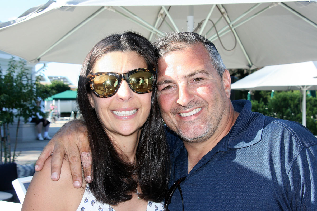 Huntington UFSD parents Tiffany and Anthony Annuniziata were at last year's golf outing.