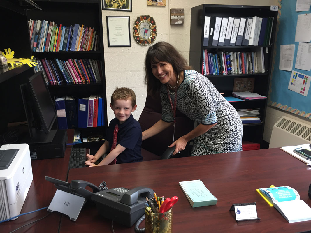 Flower Hill Principal Lucia Laguarda with Principal for the Day John Pinto 