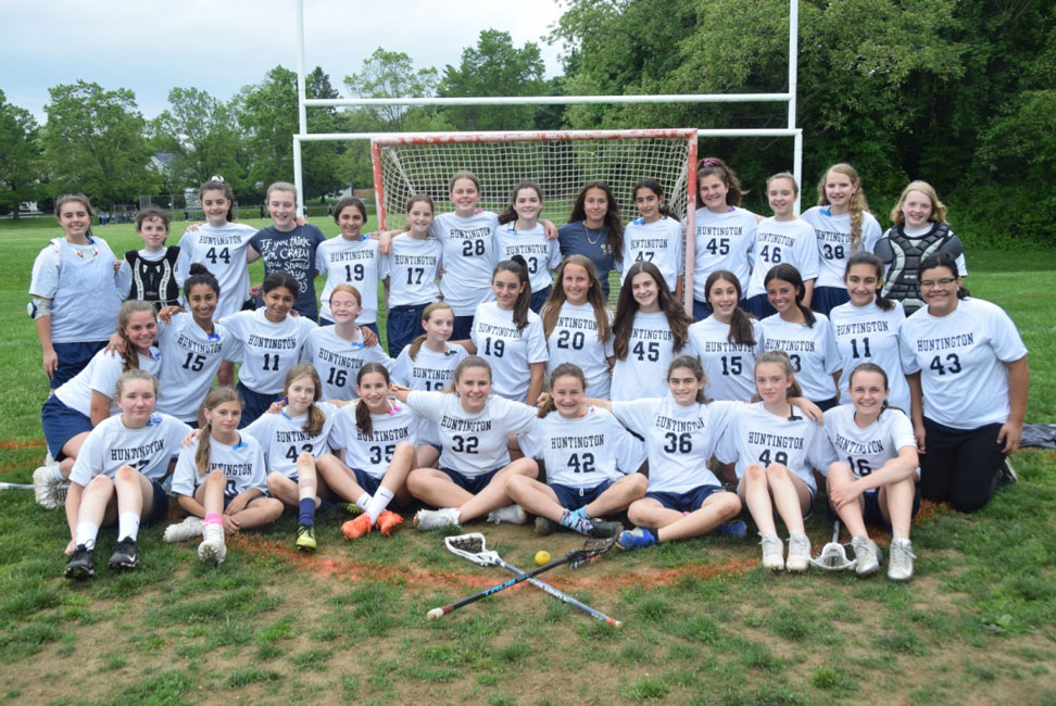The 2019 J. Taylor Finley Middle School girls' lacrosse team 